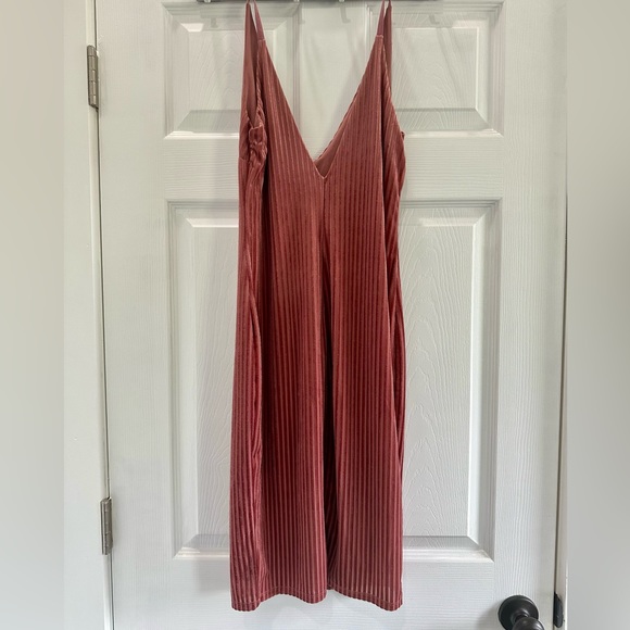 Forever 21 Velvet Maude Dress Small - Picture 2 of 3